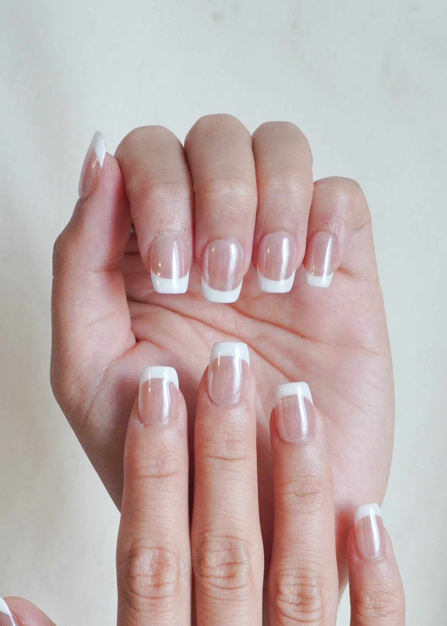 Minimal Touch French Tip