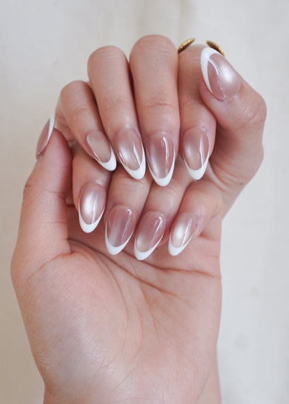 Cat-Eye French
